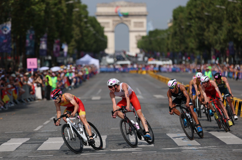 包含铁人三项全能赛,挑战身体极限的完美表现的词条 包含铁人三项全能赛,挑战身体极限的完美表现的词条