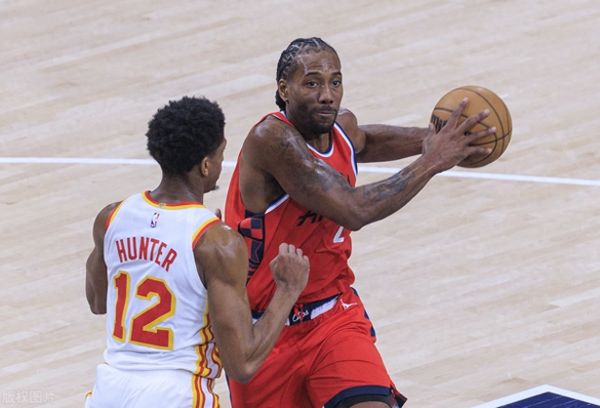 AYX体育-&quot;老鹰快攻犀利，场面精彩纷呈&quot;