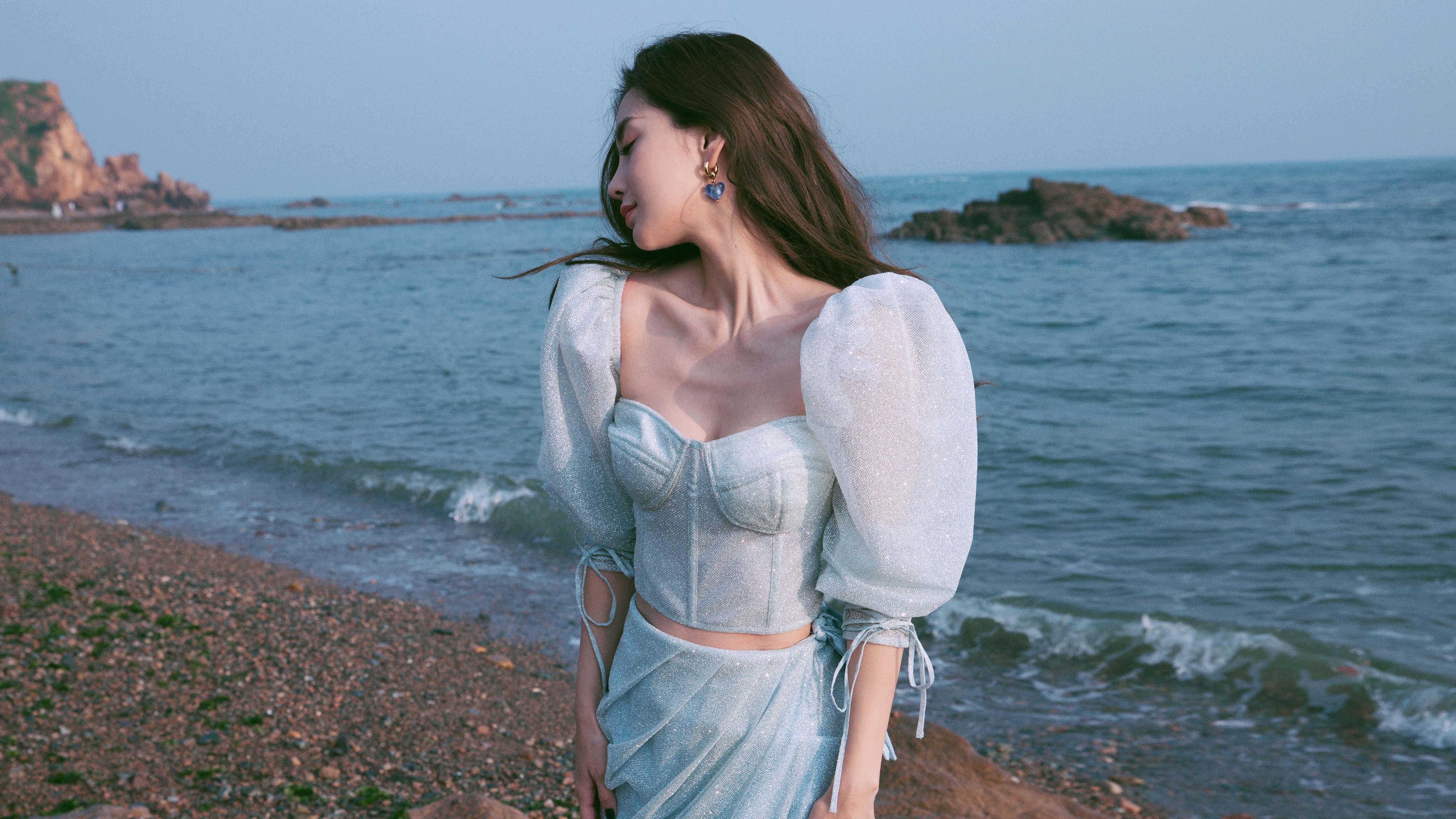 AYX体育-绝妙配合：队友间极致化学反应展示，绝妙的配合