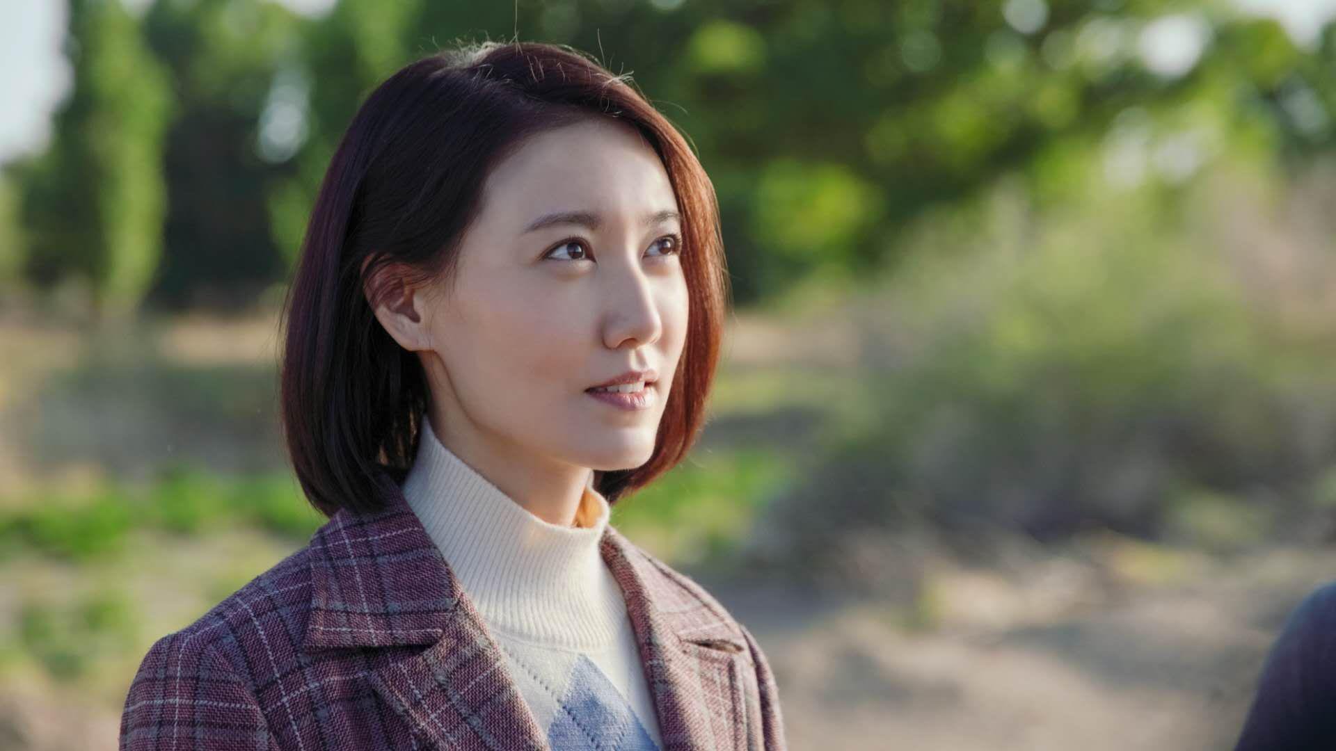 爱游戏体育平台-劲敌对决，场上球员力拼荣誉胜利，劲敌的劲是什么意思