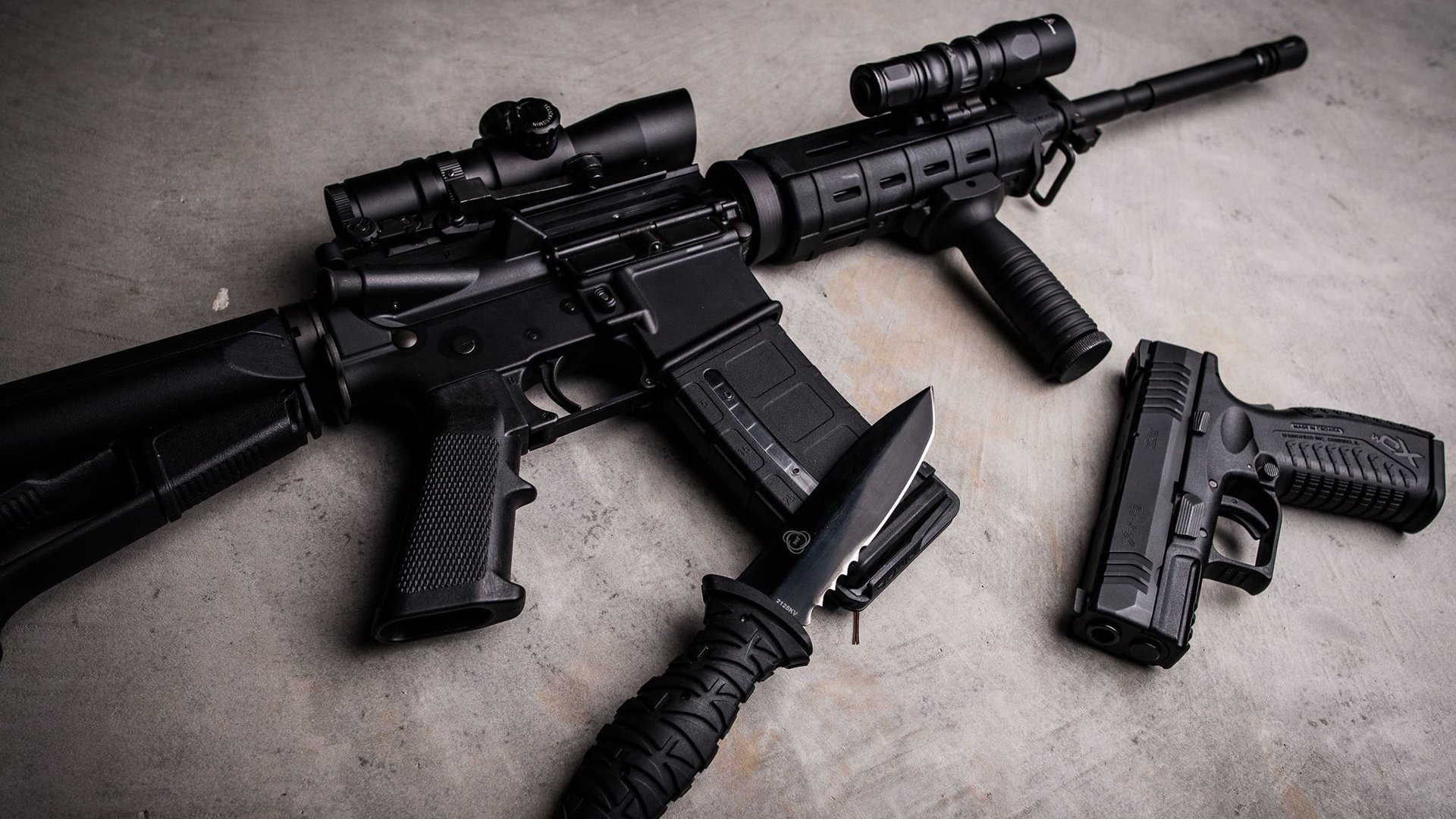 AYX GAMING-布鲁诺·费尔南德斯表示若俱乐部决定出售他，将尊重决定。，布鲁诺费尔南德斯周薪