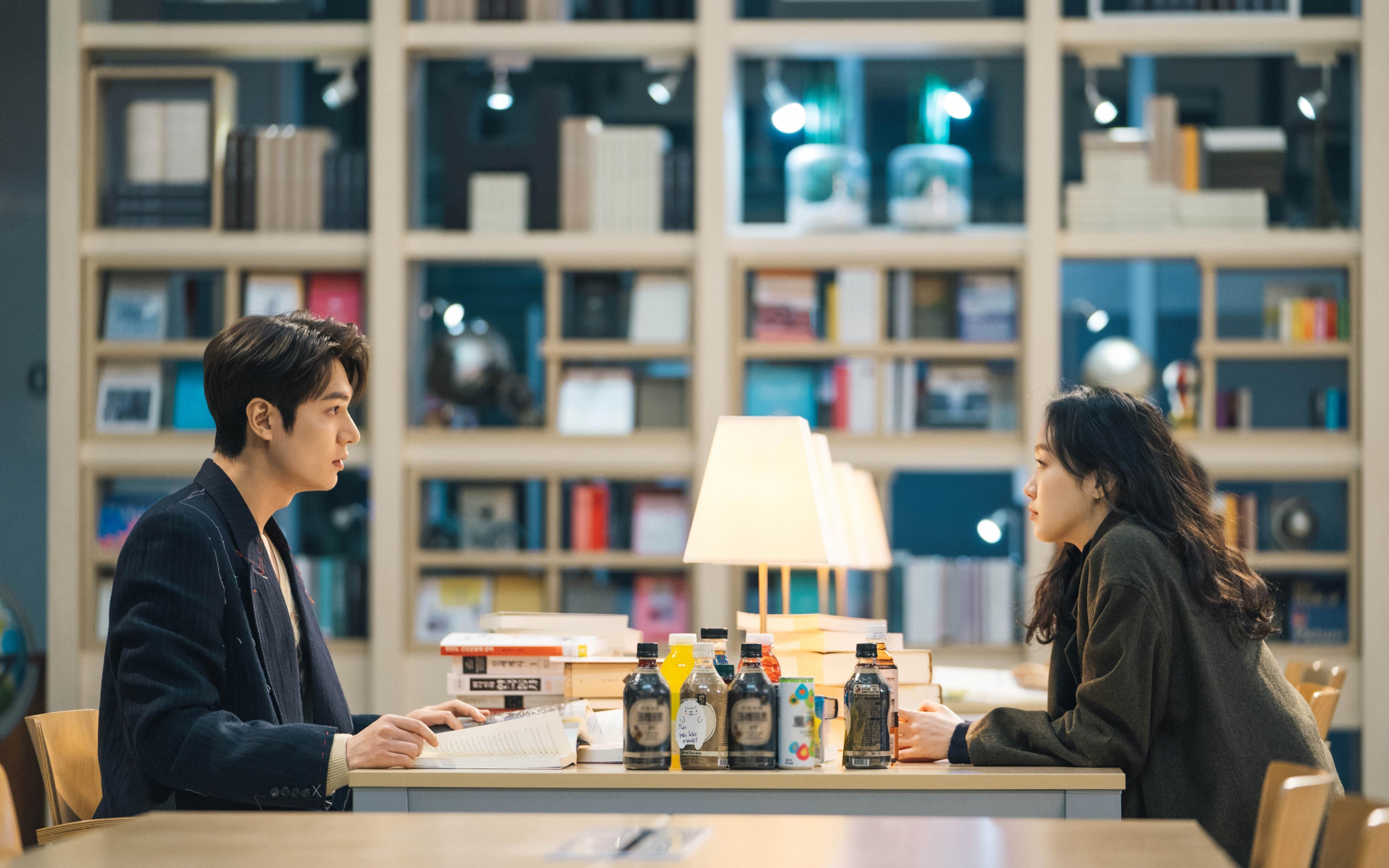 猛烈角逐!两队球员将为荣誉而战