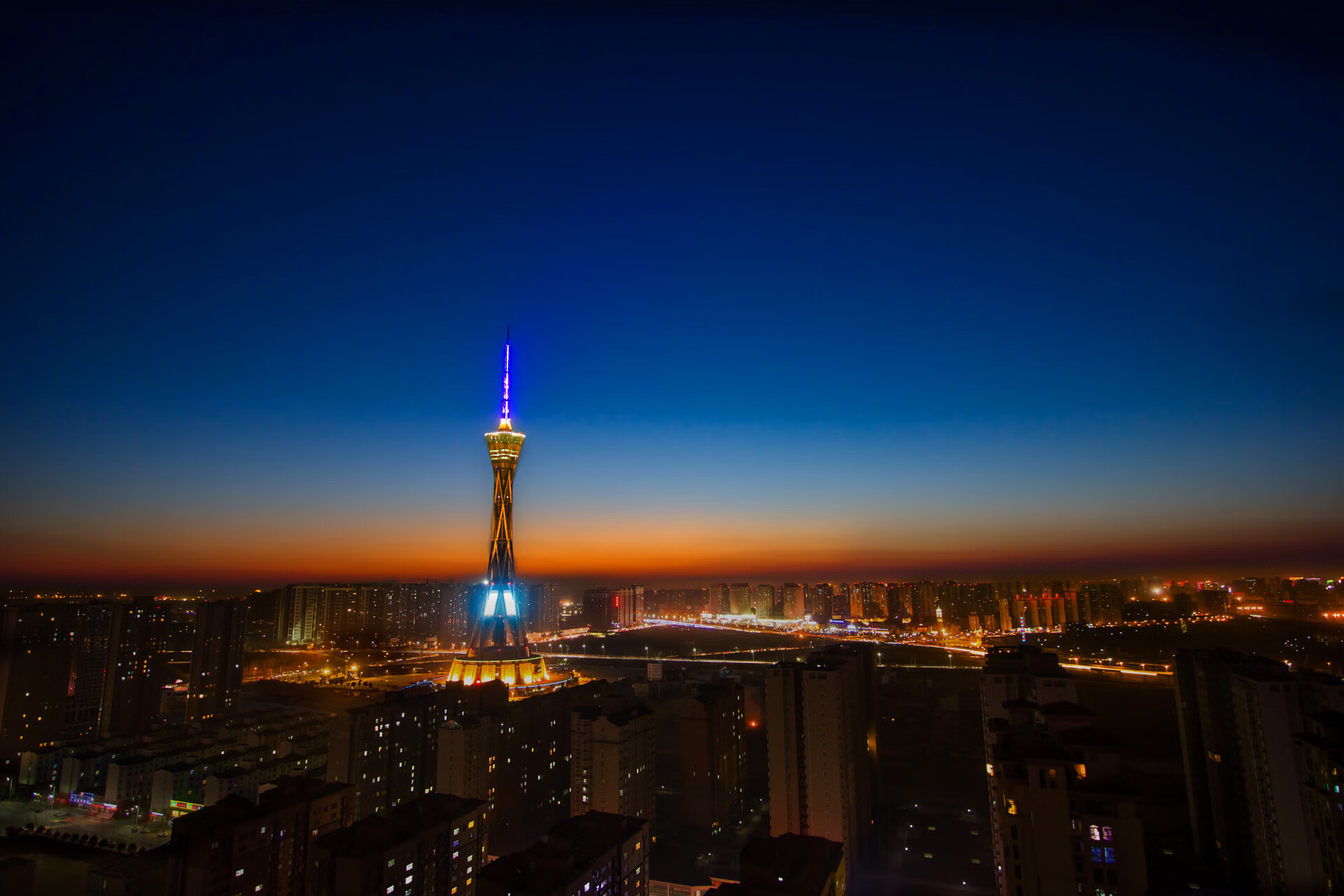 爱游戏下载-球迷投票：今年最佳比赛瞬间你选择哪一场？，今天的最佳球员