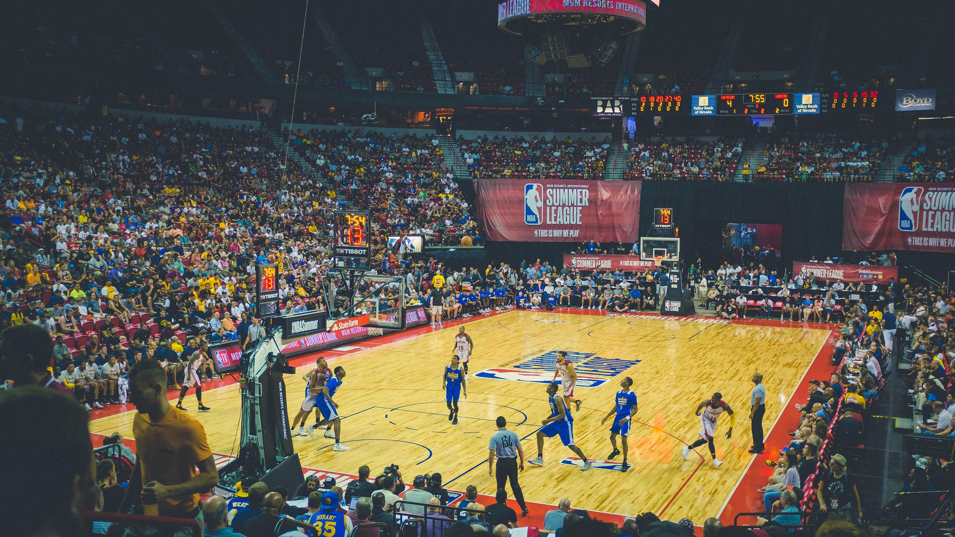 球迷投票:今年最佳比赛瞬间你选择哪一场?,今天的最佳球员