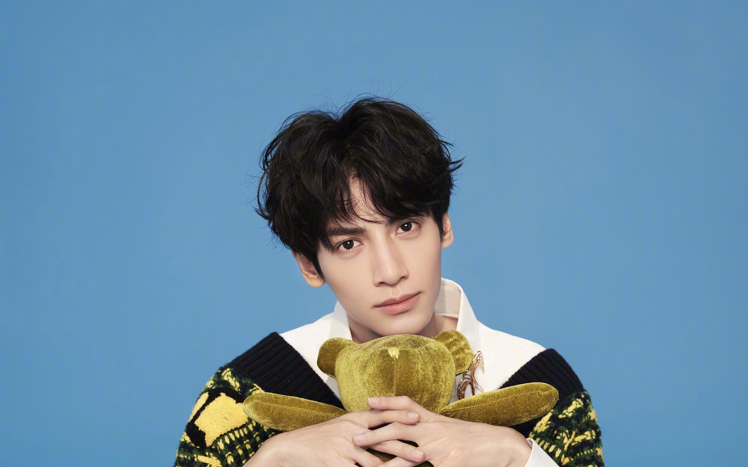 爱游戏中国官方登录入口网站-英超关键战役，教练称赞球员，英超2021至2022年的主教练