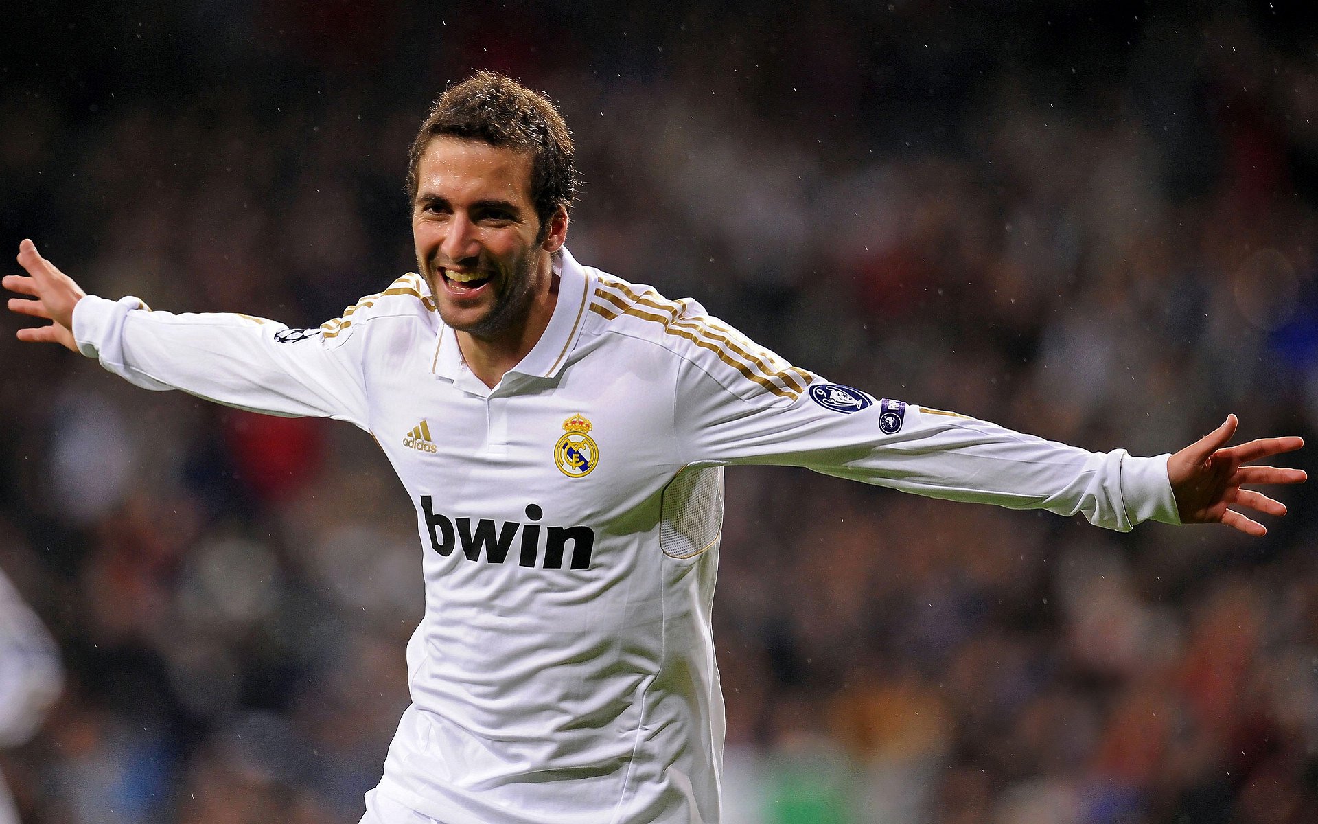 体育赛事多渠道传播，体育赛事多渠道传播的原因