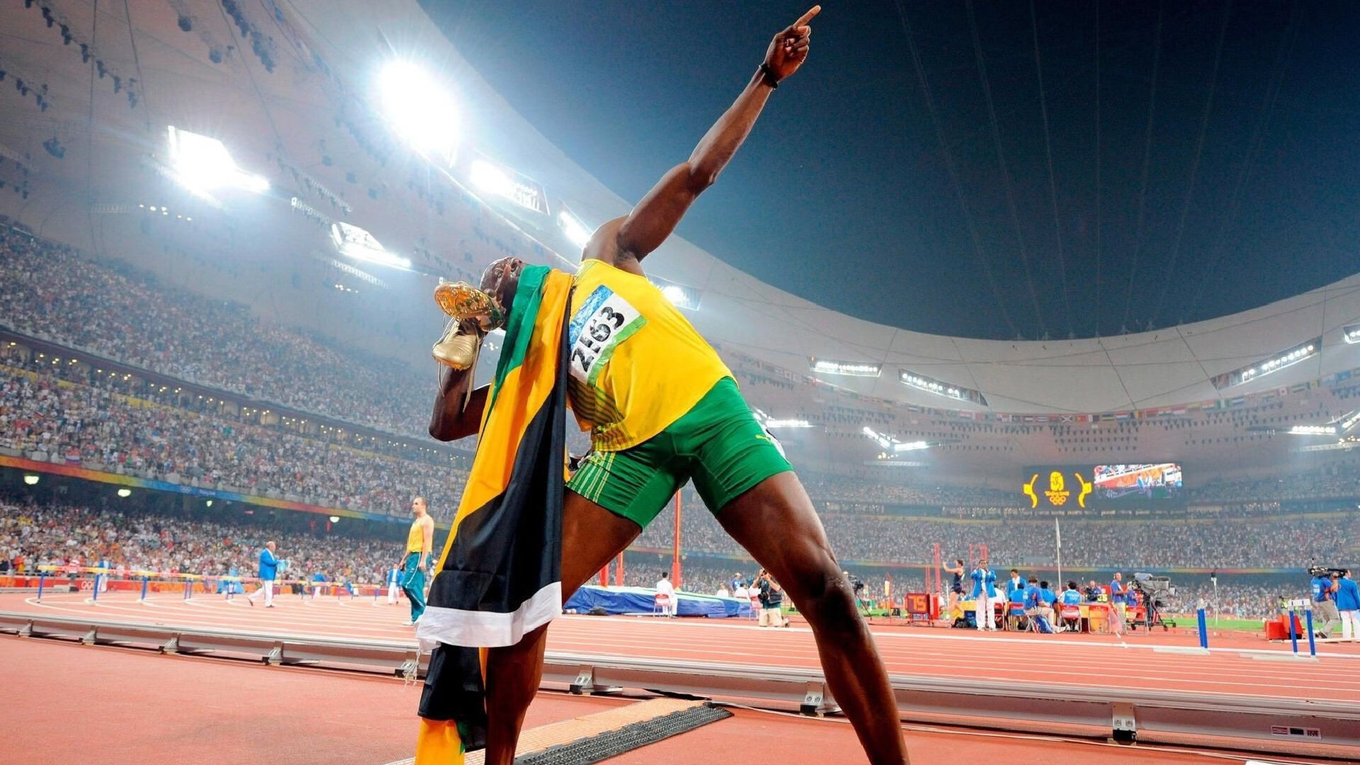 “2025游泳锦标赛新加坡：顶尖选手争锋，金牌花落谁家？”