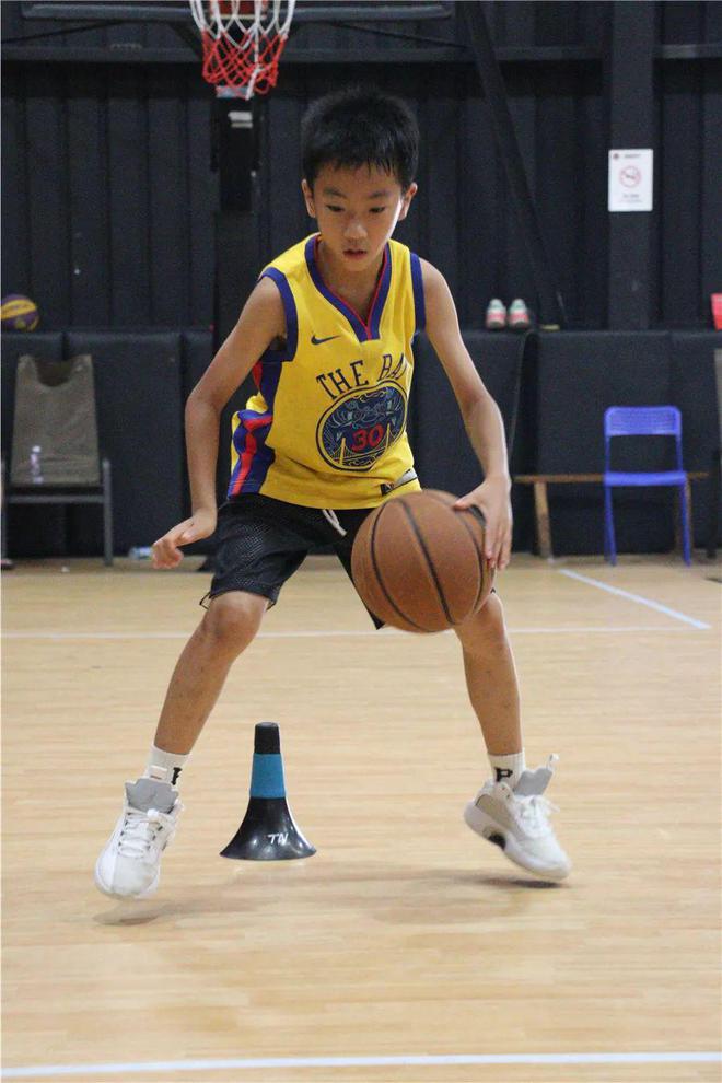 包含爱游戏体育:青少年篮球培训:规范管理,健康发展,培养未来之星的词条 包含爱游戏体育:青少年篮球培训:规范管理,健康发展,培养未来之星的词条