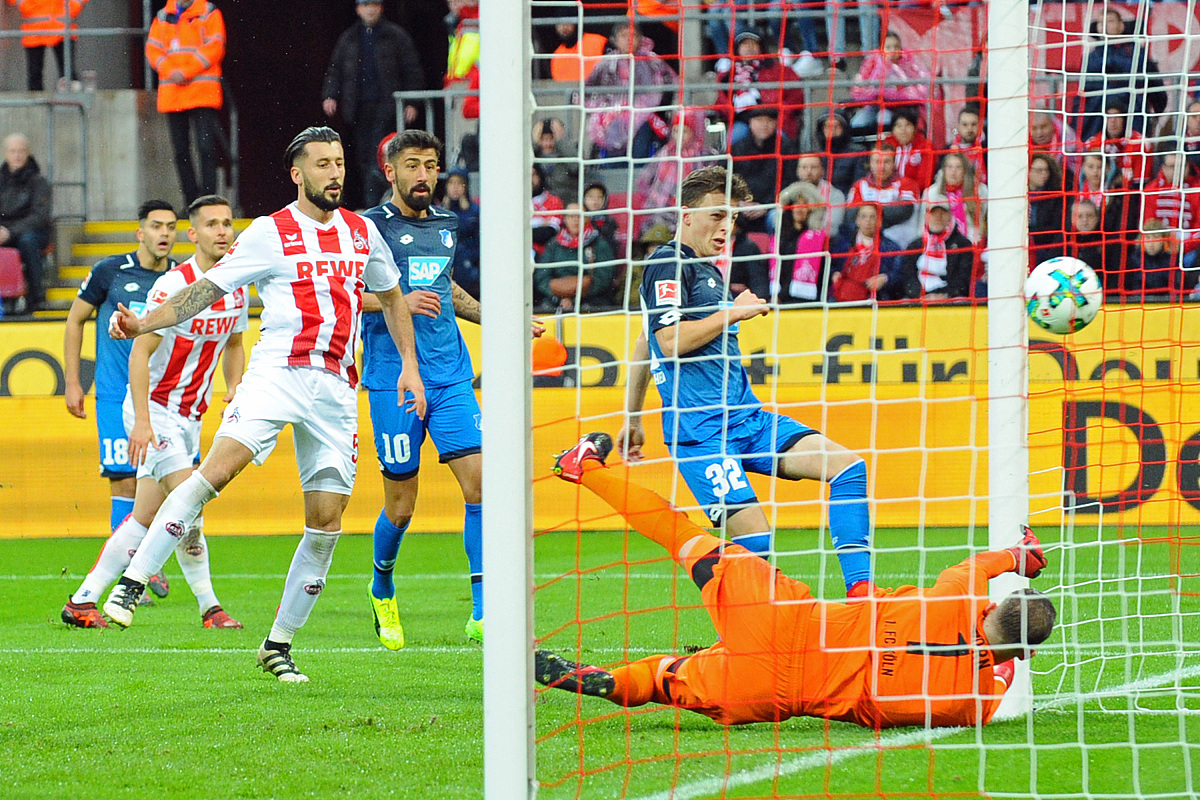 爱游戏体育:德甲球队的社区反响：球迷的力量