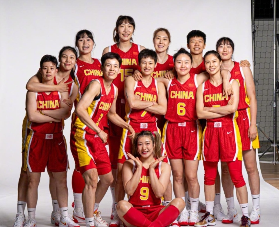 爱游戏体育：中国女篮：海外拉练，提升实力，备战奥运的简单介绍