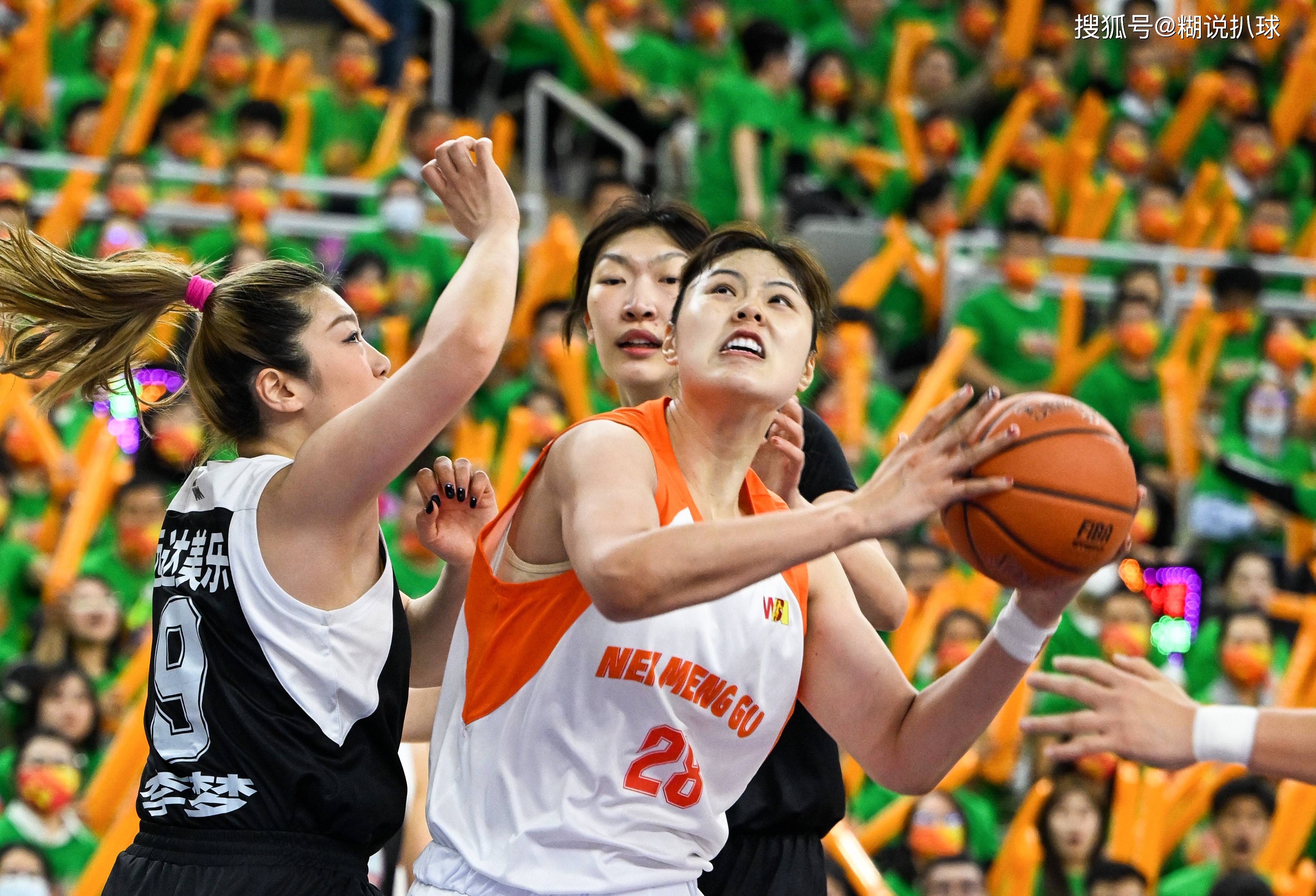 爱游戏体育：中国女篮奥运征程机遇与挑战并存