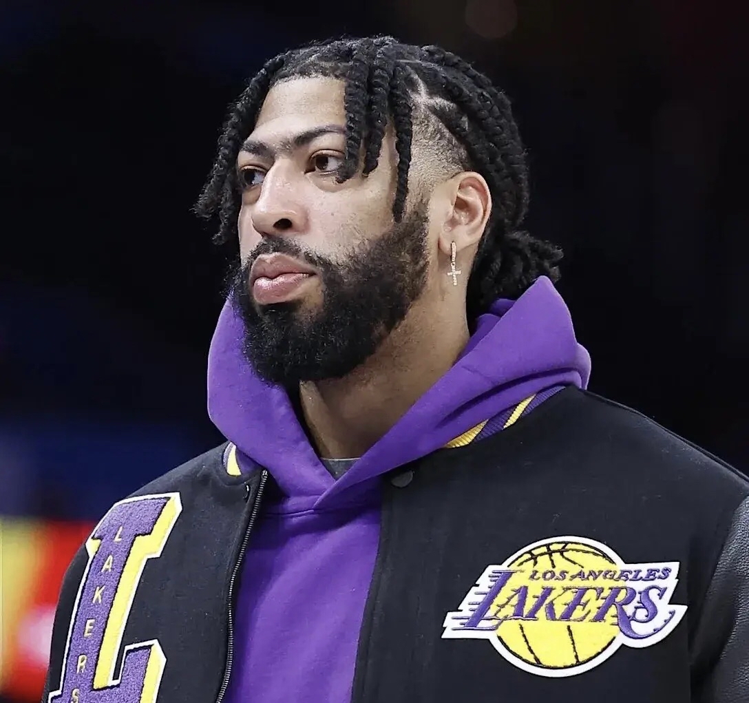 关于爱游戏体育:湖人队新赛季:刘易斯表示将提升组织能力的信息 关于爱游戏体育:湖人队新赛季:刘易斯表示将提升组织能力的信息