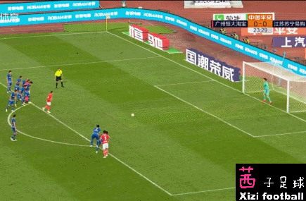 包含爱游戏体育:艾克森：在比赛中贡献助攻，帮助球队取得胜利的词条